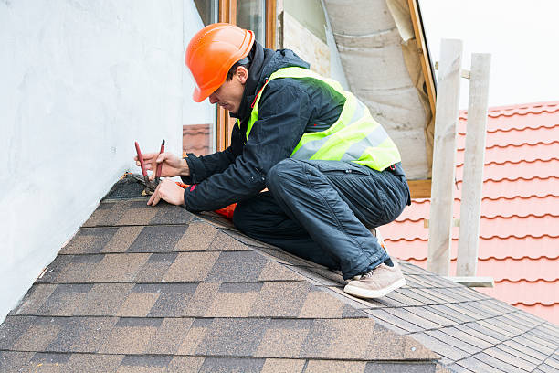 Roof Gutter Cleaning in Bayport, NY
